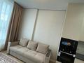 2-комнатная квартира · 43 м² · 8/12 этаж, Жубан Молдагалиев 1 за 260 000 ₸ в Астане, Нура р-н — фото 9