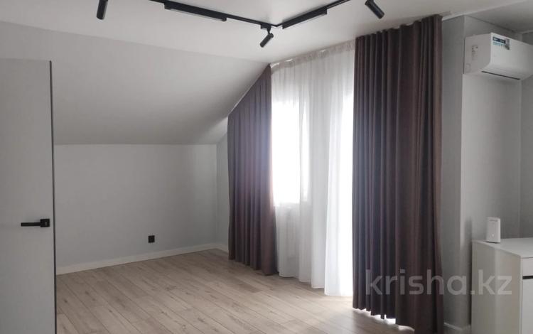 Отдельный дом · 6 комнат · 209 м² · 8 сот., Рабочий (начало) — Украинская за 45 млн 〒 в  — фото 2