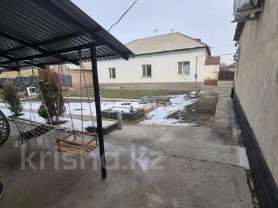 Үйдің бір бөлігі · 4 бөлме · 200 м² · 8 жүзд., мкр Кайтпас 2 59 — Сырым батыр59, бағасы: 45 млн ₸ в Шымкенте, Абайский р-н