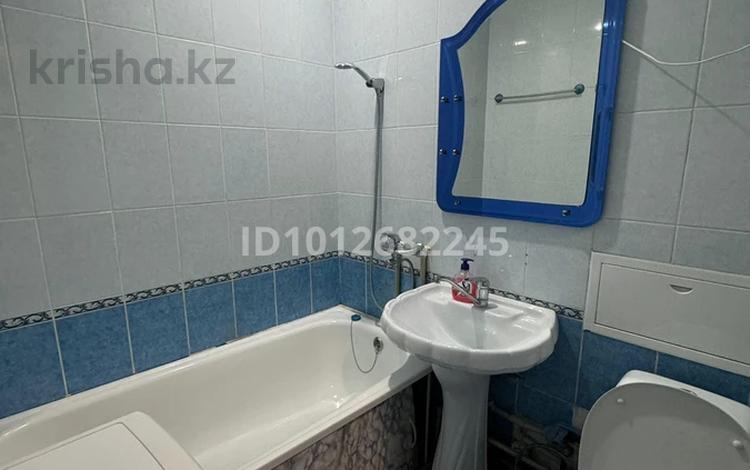 3-бөлмелі пәтер · 57 м² · 3/5 қабат, Мангелик ел 15, бағасы: 230 000 ₸ в Семее — фото 2