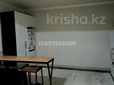 1-бөлмелі пәтер · 32.7 м² · 6/6 қабат, мкр 6 56, бағасы: 10 млн ₸ в Актобе