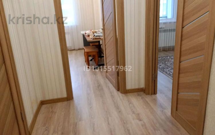 1-комнатная квартира · 45 м² · 6/9 этаж, Абикен Бектуров 1 за 230 000 ₸ в Астане, Есильский р-н — фото 2