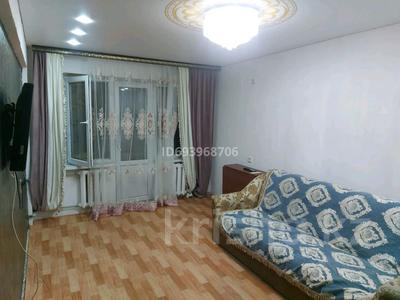 1-комнатная квартира, 33 м², 2/5 этаж помесячно, Мухамеджанова 14 за 90 000 〒 в Балхаше