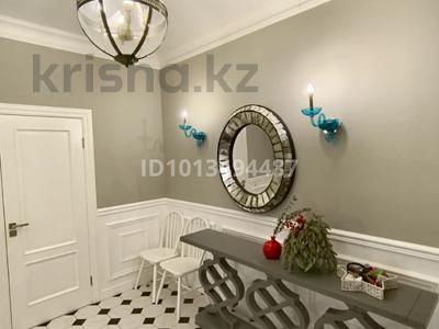 4-бөлмелі пәтер · 180 м² · 1/5 қабат, мкр. Алтын орда 18гк2, бағасы: 64 млн ₸ в Актобе