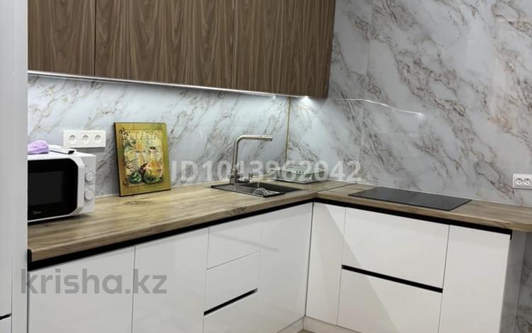 1-комнатная квартира · 52 м² · 4 этаж, 19-й мкр 28 за 270 000 ₸ в Актау — фото 2