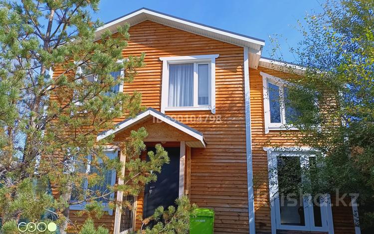 Жеке үй · 3 бөлме · 100 м², Алатау 38, бағасы: 70 000 ₸ в Бурабае — фото 24
