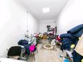 Свободное назначение, офисы, магазины и бутики, образование · 480 м² за 55 млн 〒 в Караоткеле — фото 9