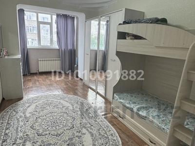 2-комнатная квартира · 63 м² · 4/5 этаж, мкр Жилгородок — Тынышбаева за 23 млн ₸ в Актобе