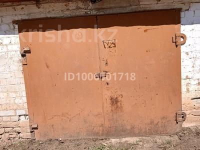 Гараж · 21 м² · Х. Чурина — Магазин Урал за 1.2 млн 〒 в Уральске, мкр Школьник