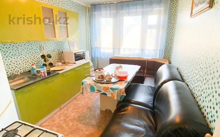 1-бөлмелі пәтер · 38 м² · 3/5 қабат, мкр. Жастар, бағасы: 10 млн ₸ в Талдыкоргане, мкр Жастар — фото 2