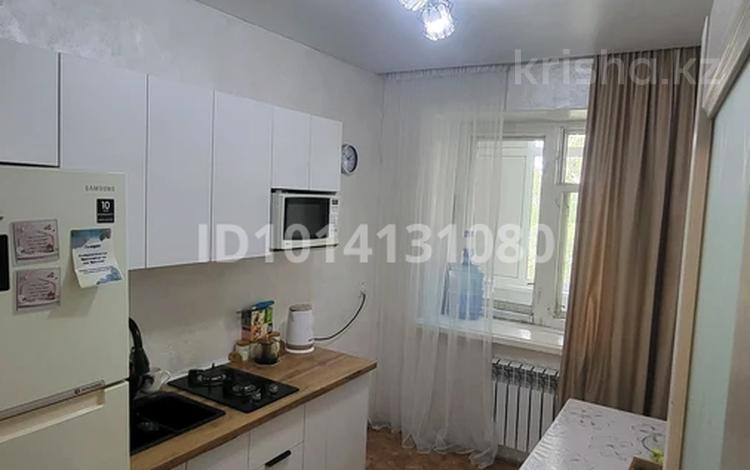 4-комнатная квартира · 78 м² · 3/3 этаж, Пришахтинск, Кемеровская 38 за 24.5 млн ₸ в Караганде, Алихана Бокейханова р-н — фото 2