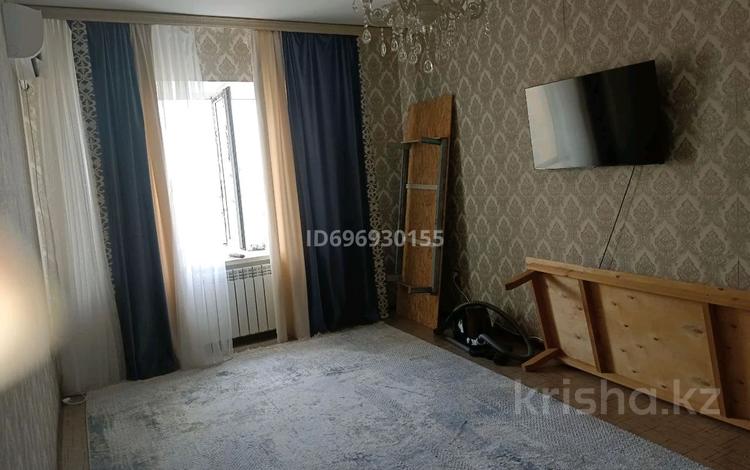 2 бөлме · 60 м² · 7 қабат, Нур Актобе нур сити 2, дом 24в, кв 39 — Рядом Дина и анвар, бағасы: 45 000 ₸ — фото 3