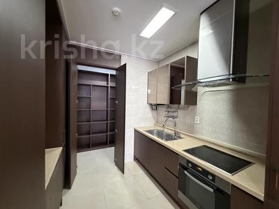 2-бөлмелі пәтер · 70 м² · 9 қабат, Ахмет Байтурсынулы 1, 3, 5, 9, бағасы: 43.5 млн ₸ в Астане, Сарайшык р-н