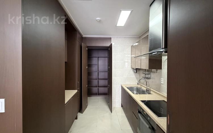 2-комнатная квартира · 72.3 м² · 9 этаж, Ахмет Байтурсынулы 1, 3, 5, 9 за 43 млн ₸ в Астане, Сарайшык р-н — фото 3
