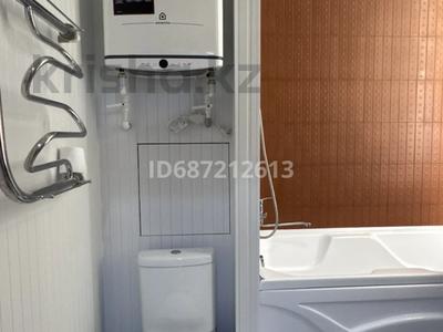 6-бөлмелі пәтер · 200 м² · 3/3 қабат, 27-ш/а. 32/1, бағасы: 76 млн ₸ в Актау, 27-й мкр