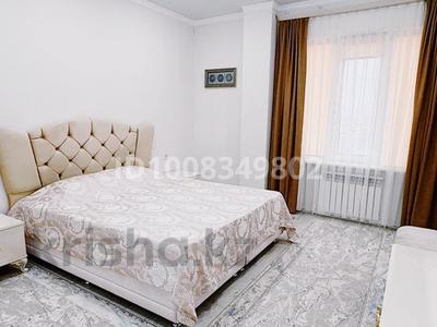 2-бөлмелі пәтер · 70 м² · 8/10 қабат, мкр Центральный, Азаттык 64А — Рядом остановка Стройконтора, бағасы: 299 000 ₸ в Атырау