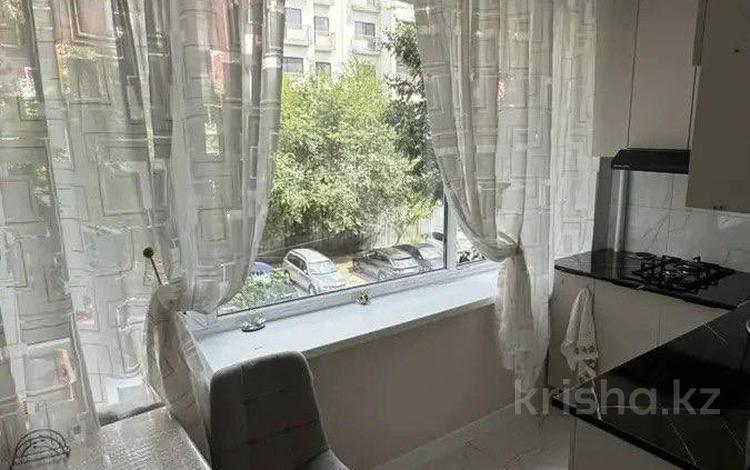 1-бөлмелі пәтер · 36 м² · 2/5 қабат, ЖИБЕК ЖОЛЫ — МУРАТБАЕВА, бағасы: 31.8 млн ₸ в Алматы, Алмалинский р-н — фото 5