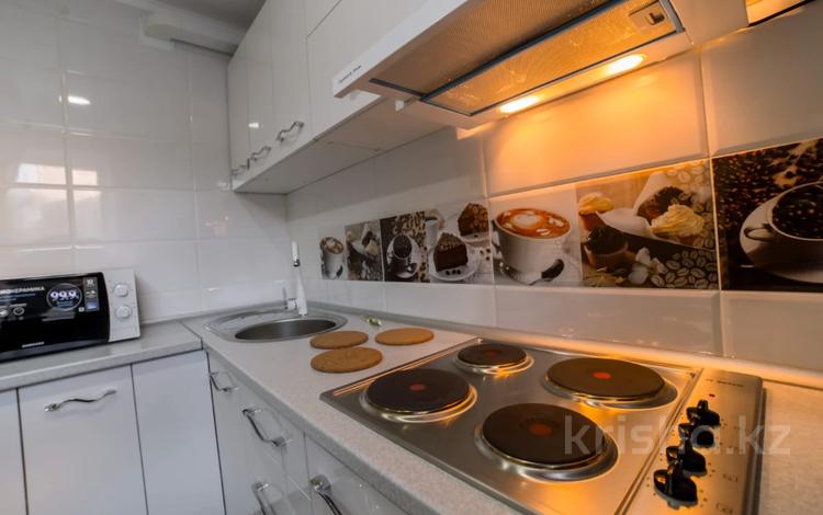 2-комнатная квартира · 53 м² · 2/9 этаж, Металлургов 17 за 15 000 〒 в Темиртау — фото 57