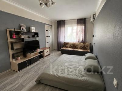 3-бөлмелі пәтер · 55.5 м² · 3/5 қабат, Абая 19, бағасы: 17.5 млн ₸ в Атырау