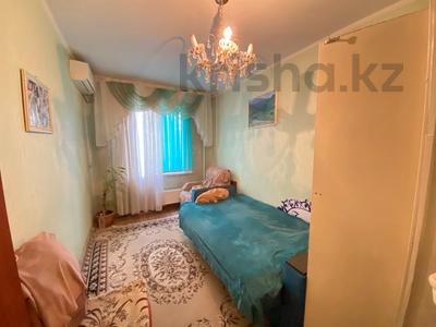 4-комнатная квартира, 80 м², 2/5 этаж, 4 мкр 20 за 24.5 млн 〒 в Талдыкоргане, мкр Жастар