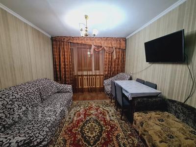 2-комнатная квартира · 52 м² · 3/10 этаж, Байсалыкова 65 за 10 000 〒 в Семее
