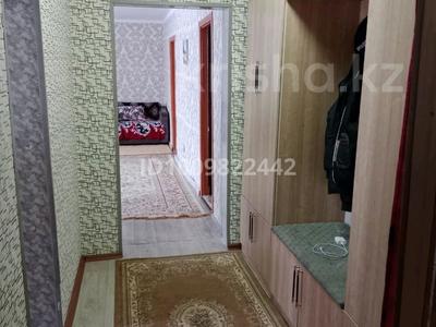 Отдельный дом · 3 комнаты · 70 м² · 10 сот., Роза Баглановой 27 27 — Все рядом: керемет , салем , а мади заправка, цветочный магазин за 10 млн 〒 в Акколе