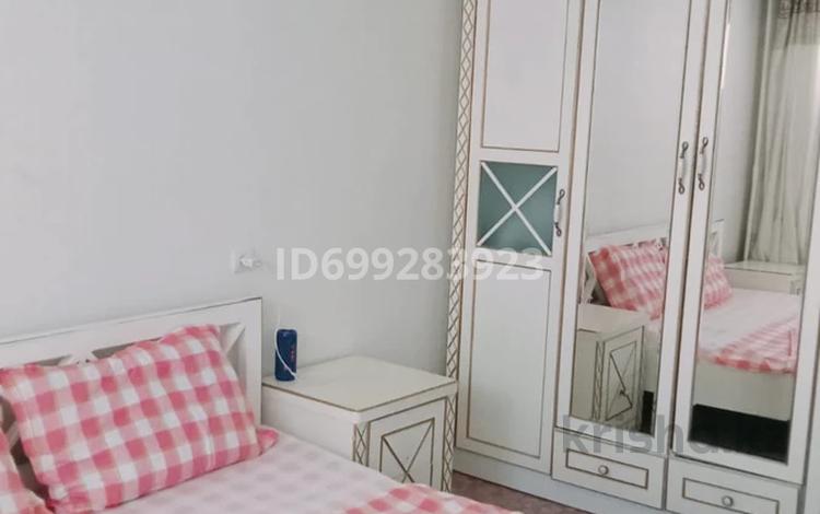 3-бөлмелі пәтер · 70 м² · 4/5 қабат, 15-ш/а. 45, бағасы: 24 млн ₸ в Актау, 15-й мкр — фото 2