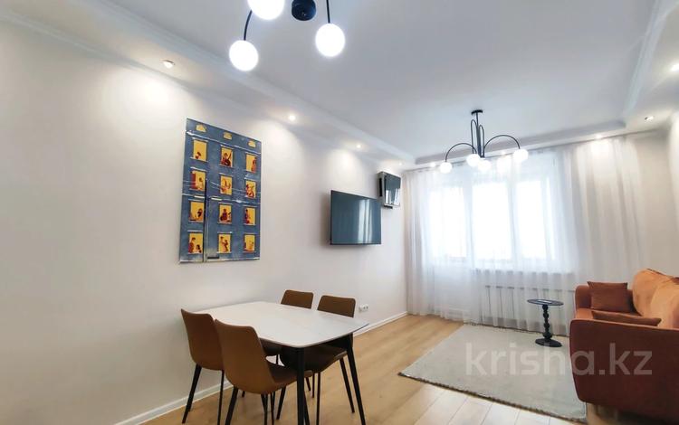 2-бөлмелі пәтер · 64 м² · 13/15 қабат, Зенкова 59 — Жамбыла, бағасы: 500 000 ₸ в Алматы, Медеуский р-н — фото 2