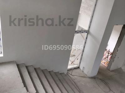 Отдельный дом · 4 комнаты · 240 м² · 2.5 сот., мкр Хан Тенгри, Егора Редько 14 — Егора Редько за 180 млн ₸ в Алматы, Бостандыкский р-н