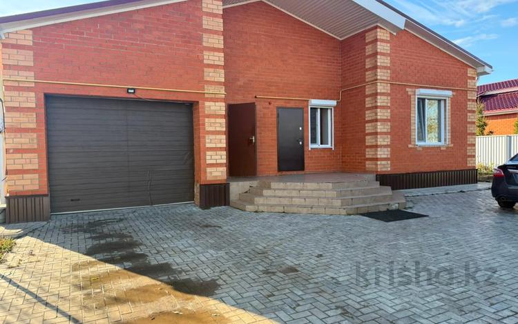 Отдельный дом · 3 комнаты · 175 м² · 9.3 сот., Лесная за 38 млн ₸ в Октябрьское — фото 2