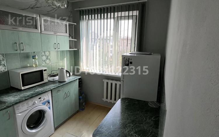 1-комнатная квартира · 31 м² · 5/5 этаж, Майкудук, Майкудук, мкр Восток-1 6/2 — Рядом с детским садом ступени и 36 школой за 10 млн ₸ в Караганде, Алихана Бокейханова р-н — фото 2