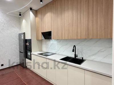 3-комнатная квартира · 97 м² · 17/20 этаж, Брусиловского 163 за 400 000 ₸ в Алматы, Алмалинский р-н