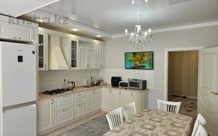 2-комнатная квартира · 89 м² · 2/5 этаж, мкр. Алтын орда за 34.7 млн ₸ в Актобе — фото 2