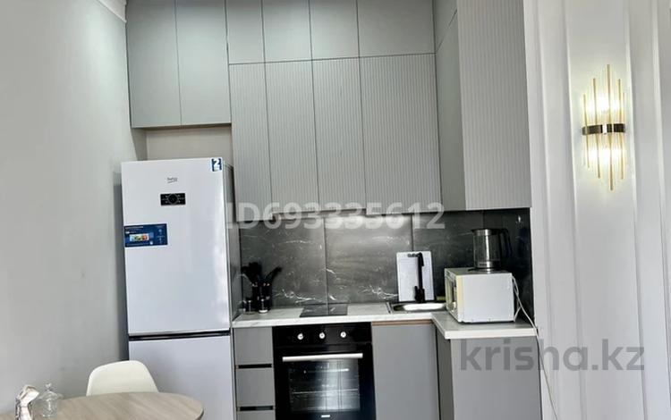 2-комнатная квартира · 42 м² · 15 этаж, Кайым Мухамедханов за 17 000 ₸ в Астане, Есильский р-н — фото 9