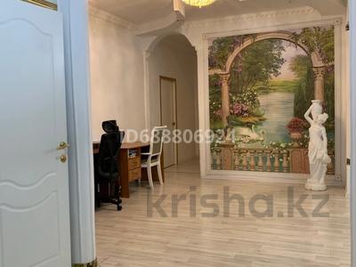 3 бөлме · 145 м² · 11/18 қабат, Калдаякова 11 — Тауелсыздык, бағасы: 80 000 ₸ в Астане, Алматы р-н