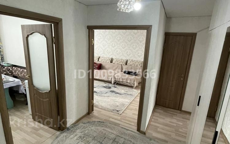 3-комнатная квартира · 65 м² · 3/3 этаж, Степной 55 — Пос.Степной за 14 млн ₸ в Семее — фото 2