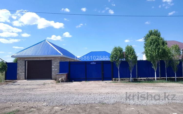 Отдельный дом · 4 комнаты · 180 м² · 8 сот., мкр 12, Алма багы 25 за 25 млн ₸ в Актобе — фото 2