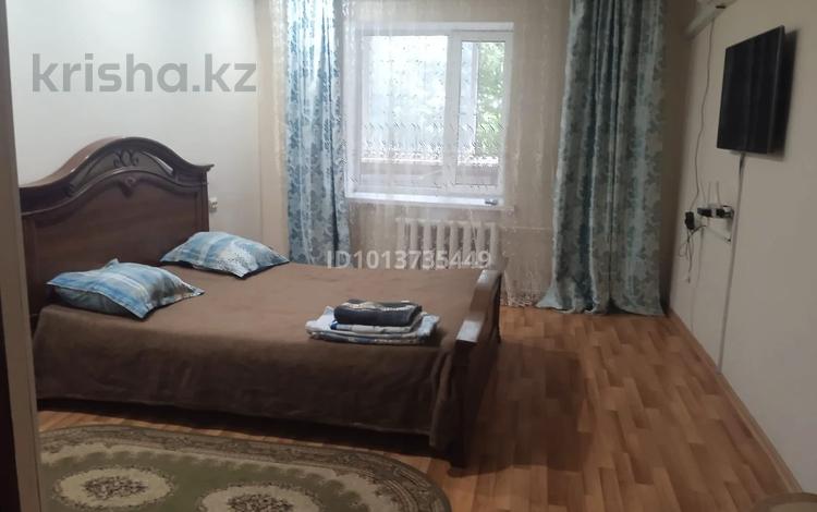 1-комнатная квартира · 35 м² · 2/9 этаж, мкр 4 38 за 8 000 ₸ в Уральске — фото 2