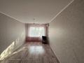 2-бөлмелі пәтер · 54 м² · 5/5 қабат, мкр Строитель 38, бағасы: 150 000 ₸ в Уральске — фото 2