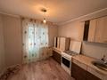 2-бөлмелі пәтер · 54 м² · 5/5 қабат, мкр Строитель 38, бағасы: 150 000 ₸ в Уральске — фото 9