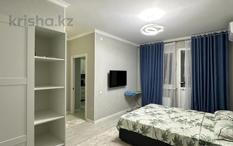 1-комнатная квартира · 45 м² · 4/16 этаж, мкр Шымсити, ​Туркия 1280/2 — Алатау батыра за 15 000 ₸ в Шымкенте, Абайский р-н — фото 4
