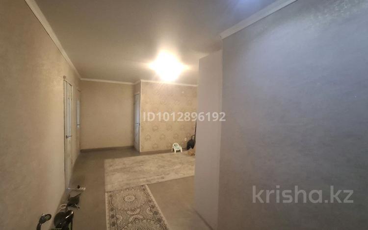 3-комнатная квартира · 111 м² · 4/9 этаж, Старый город, Кунаева 1/7 — 8 гимназия за 30 млн ₸ в Актобе — фото 2