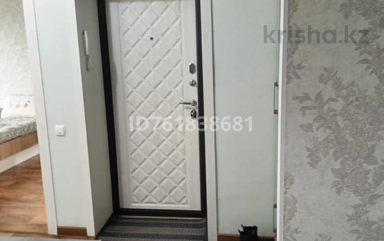 3-бөлмелі пәтер · 72 м² · 4/5 қабат, Майлы-Кожа 17 — Пересечение с улицой Ташенова, бағасы: 45 млн ₸ в Шымкенте, Аль-Фарабийский р-н — фото 2