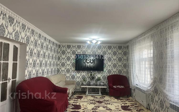Отдельный дом · 3 комнаты · 100 м² · 8 сот., Күнгей көш. 37 — Мкр. Пахтакор 2 ул.Жибек жолы қиылысы за 29 млн ₸ в Шымкенте, Енбекшинский р-н — фото 2
