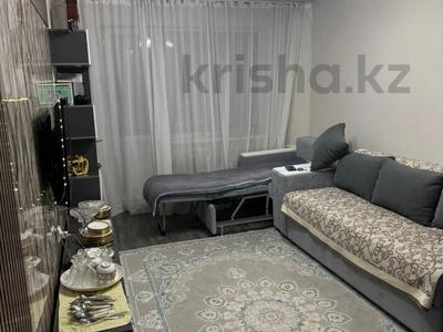 Продажа квартир в Абай обл.: 2-комнатная квартира · 42.2 м² · 5/5 этаж, 20 квартал 2 за ~ 16.4 млн 〒 2-комнатная квартира · 42.2 м² · 5/5 этаж, 20 квартал 2 за ~ 16.4 млн 〒 в Семее