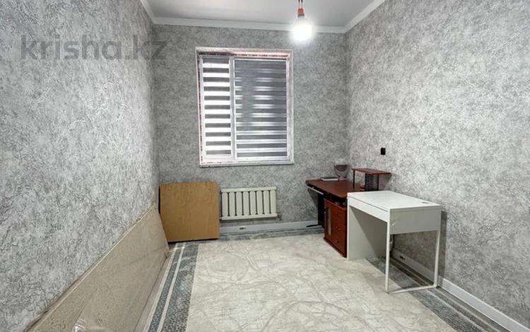 2-комнатная квартира · 57 м² · 1/5 этаж, 3-й мкр 92 за 12.5 млн ₸ в Актау — фото 2