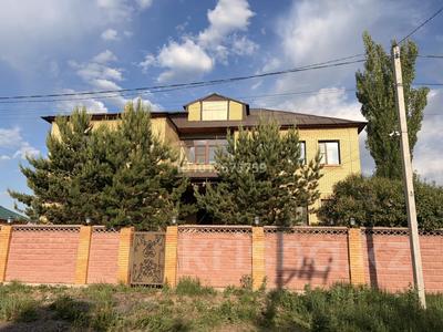 Отдельный дом · 9 комнат · 330 м² · 15 сот., 3 микрорайон 13 за 110 млн ₸ в Жибек Жолы