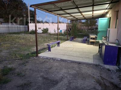 Дача · 2 комнаты · 50 м² · 10 сот., Старая площадка 11 — Возле озера за 12 млн 〒 в Балхаше