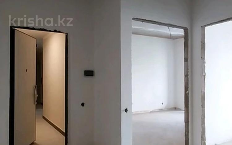 3-бөлмелі пәтер · 89.9 м² · 9/9 қабат, Е 915 — Улы дала, бағасы: 48.5 млн ₸ в Астане, Есильский р-н — фото 4