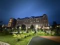 4-бөлмелі пәтер · 140.5 м² · 6/12 қабат, Хаджи Мукана 49, бағасы: 165 млн ₸ в Алматы, Медеуский р-н — фото 2